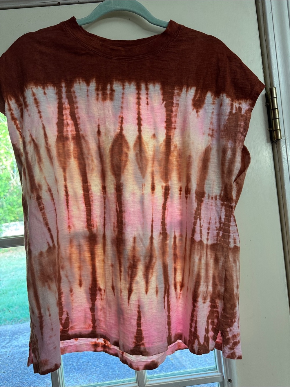 Universal Thread Tie-Dye Tank Top in Brown and Pink